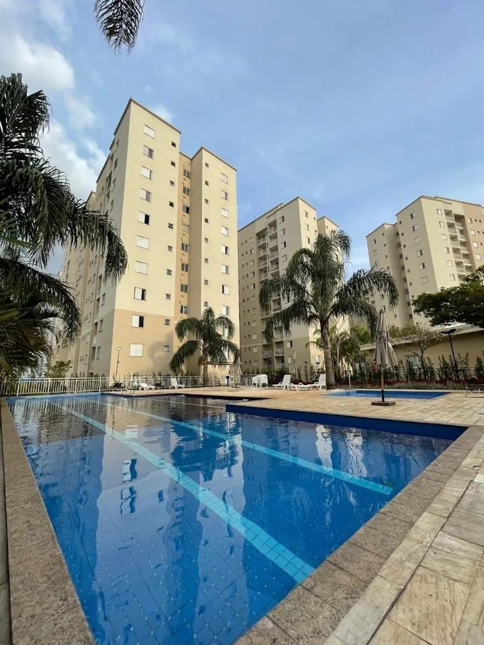 Apartamento ensolarado Condomínio Village Paraná