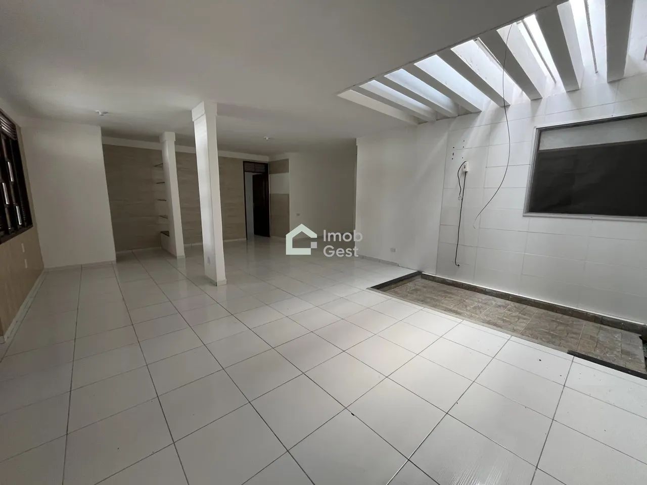CASA COM 4 SUÍTES NO CORAÇÃO DO TIROL - Foto 5