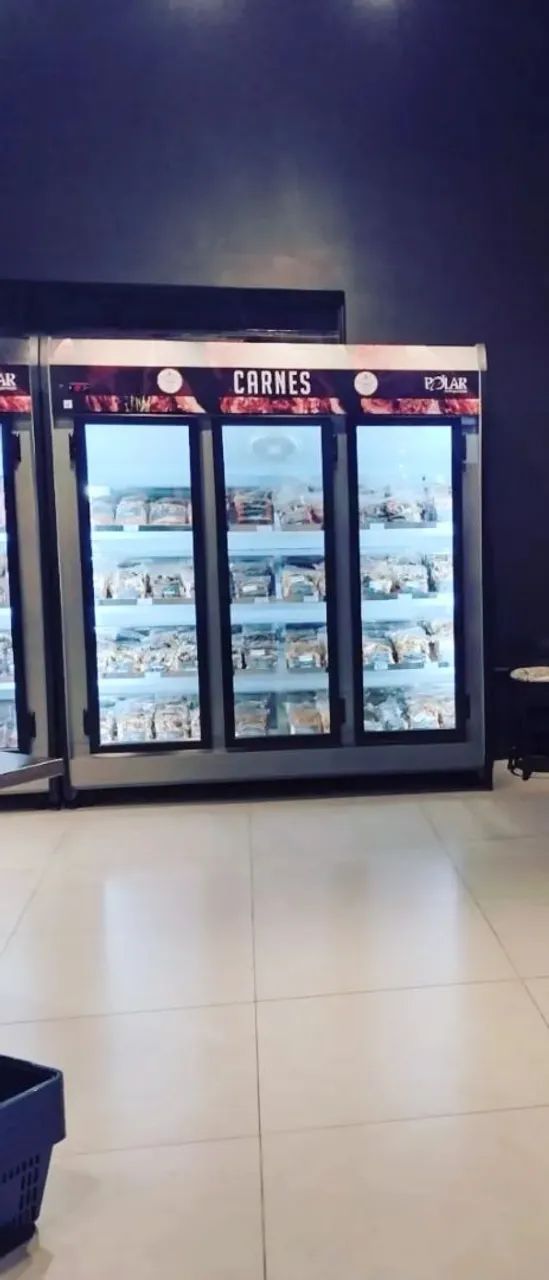 Freezer Expositor 3 portas 220v - Foto 2