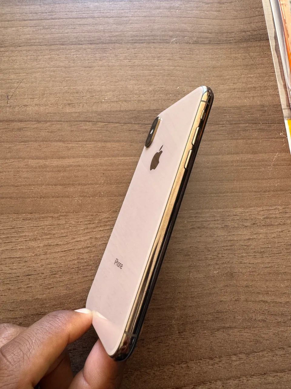 iPhone XS 64GB GOLD - Foto 2