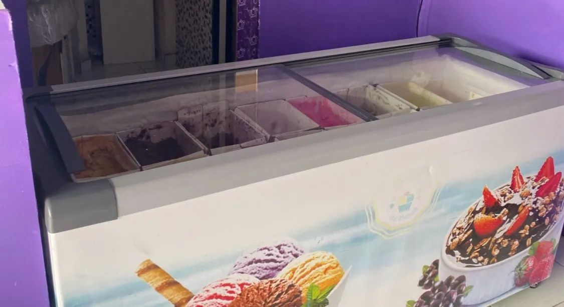Freezer expositor para sorvetes  - Foto 4