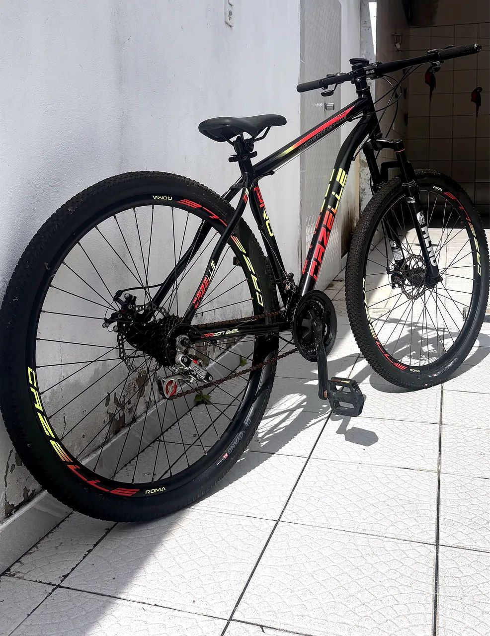 Bicicleta aro 29 - pouco usada