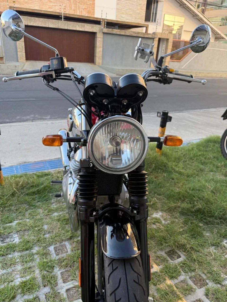 Royal Enfield Interceptor 650 Special Colorway - Foto 4
