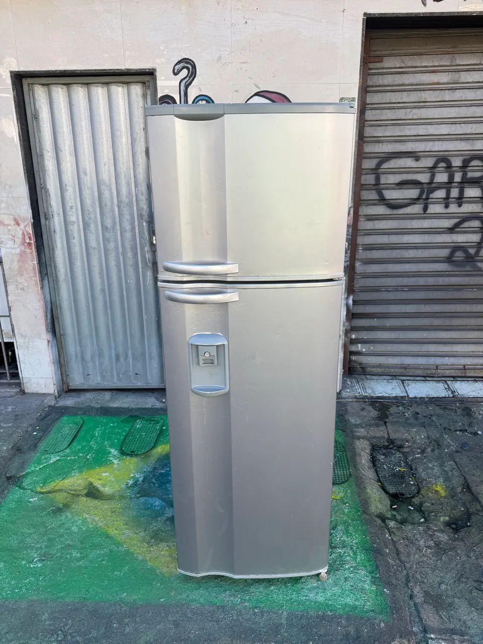 Vendo Geladeira Electrolux Duplex R$ 970