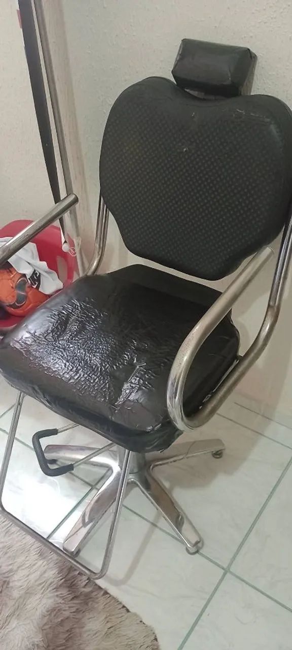 Cadeira de barbeiro  - Foto 2