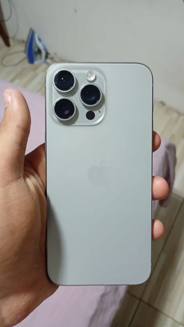 Vendo iPhone 15 pro max zero chip virtual  - Foto 3
