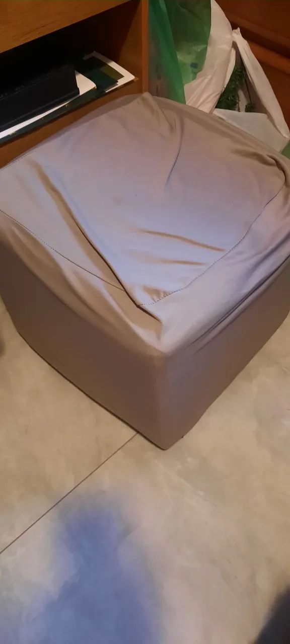 Cadeira de sala CINZA com puf de brinde - Foto 5