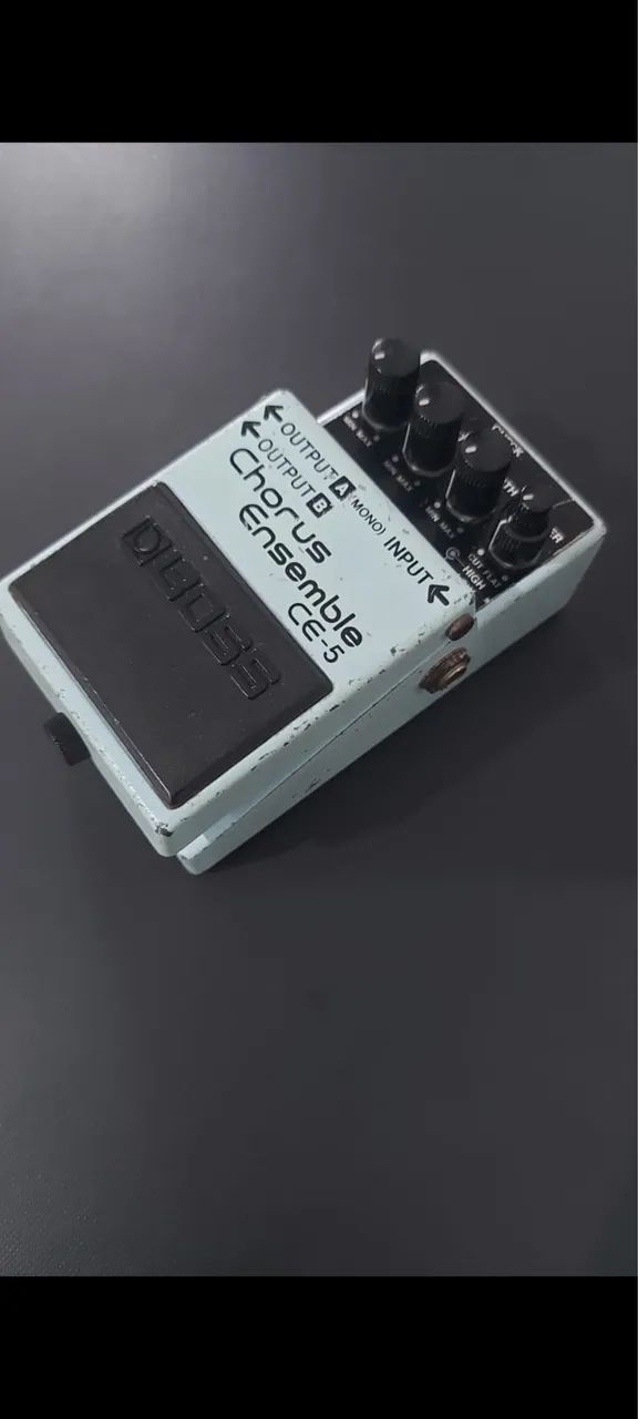 Pedal Boss CE-5 Chorus Ensemble CE5 CE 5 Pink Label - Instrumentos