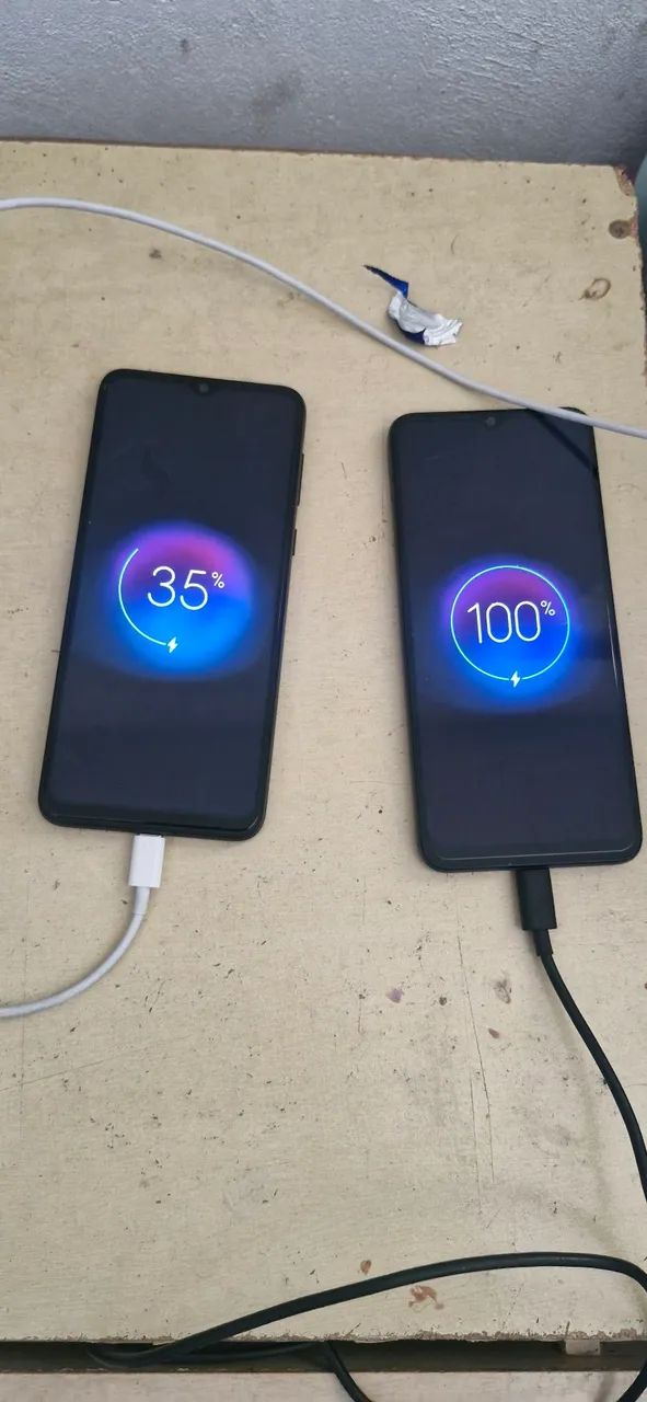 2 Celulares  moto E 13 - Foto 2