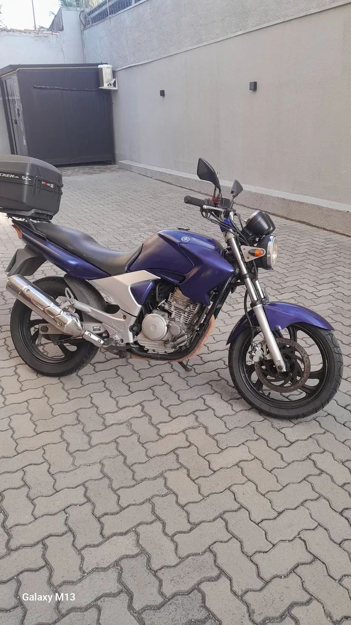 Fazer 250