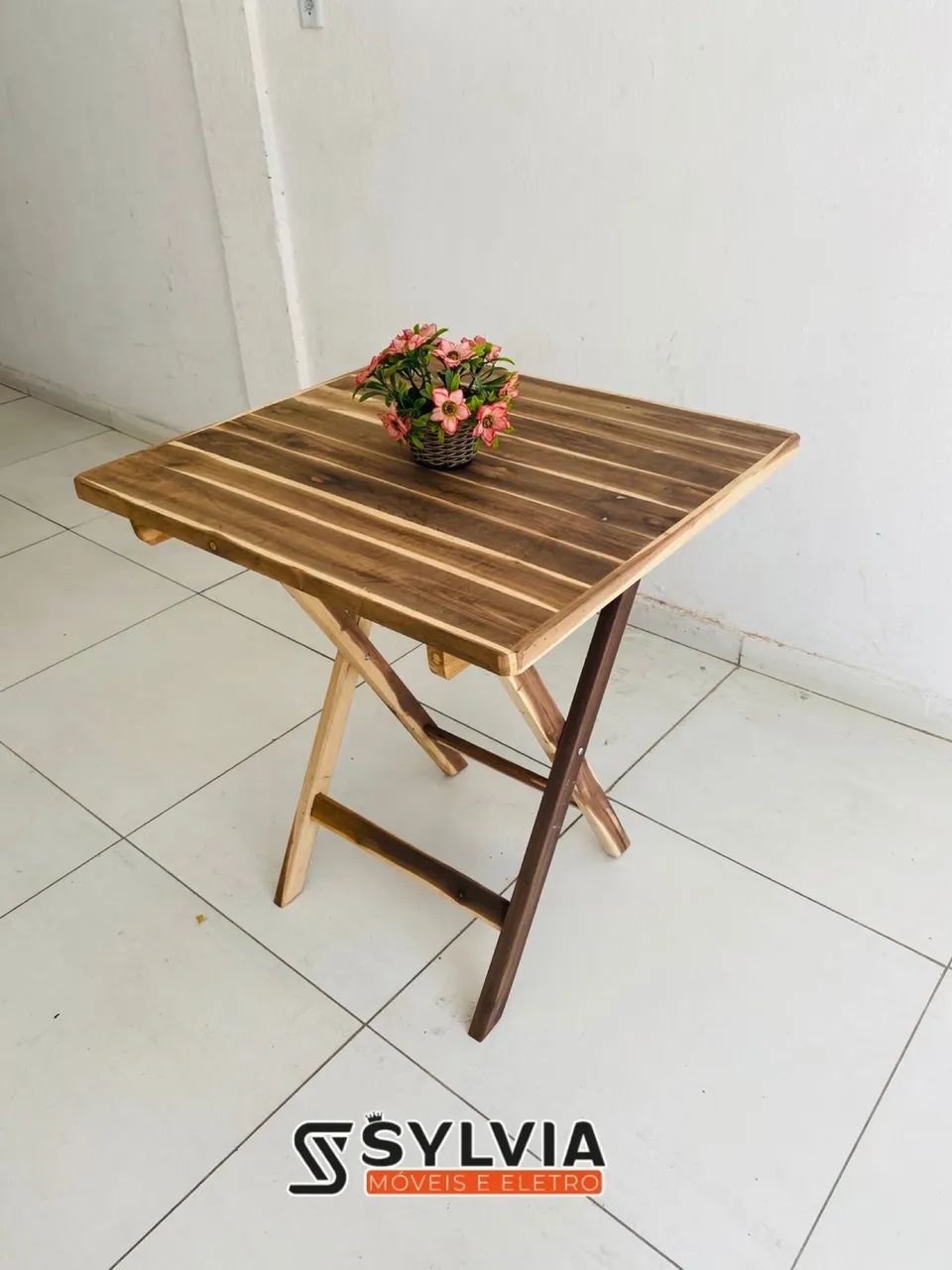 Mesa dobrável 70x70 sem pintura 