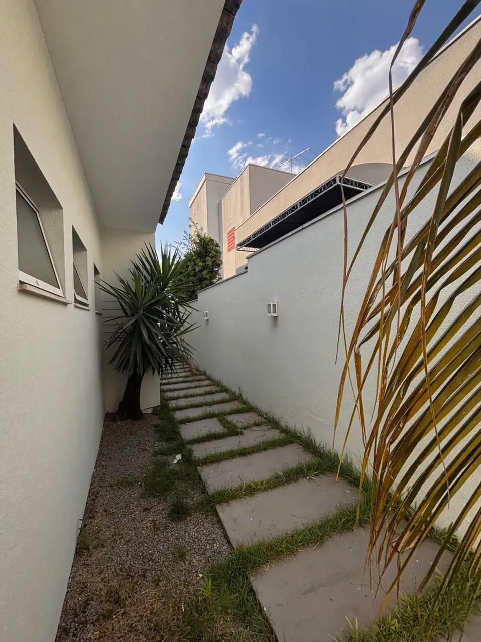 Locação de Casa terrea no Alphaville 1 - Foto 3