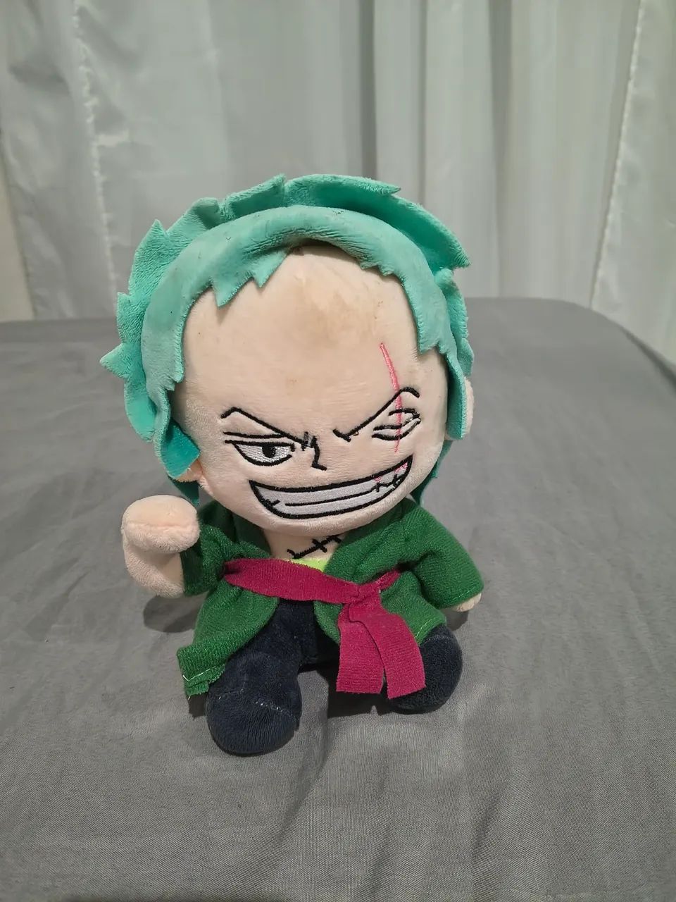 Pelúcia Roronoa Zoro - One Piece