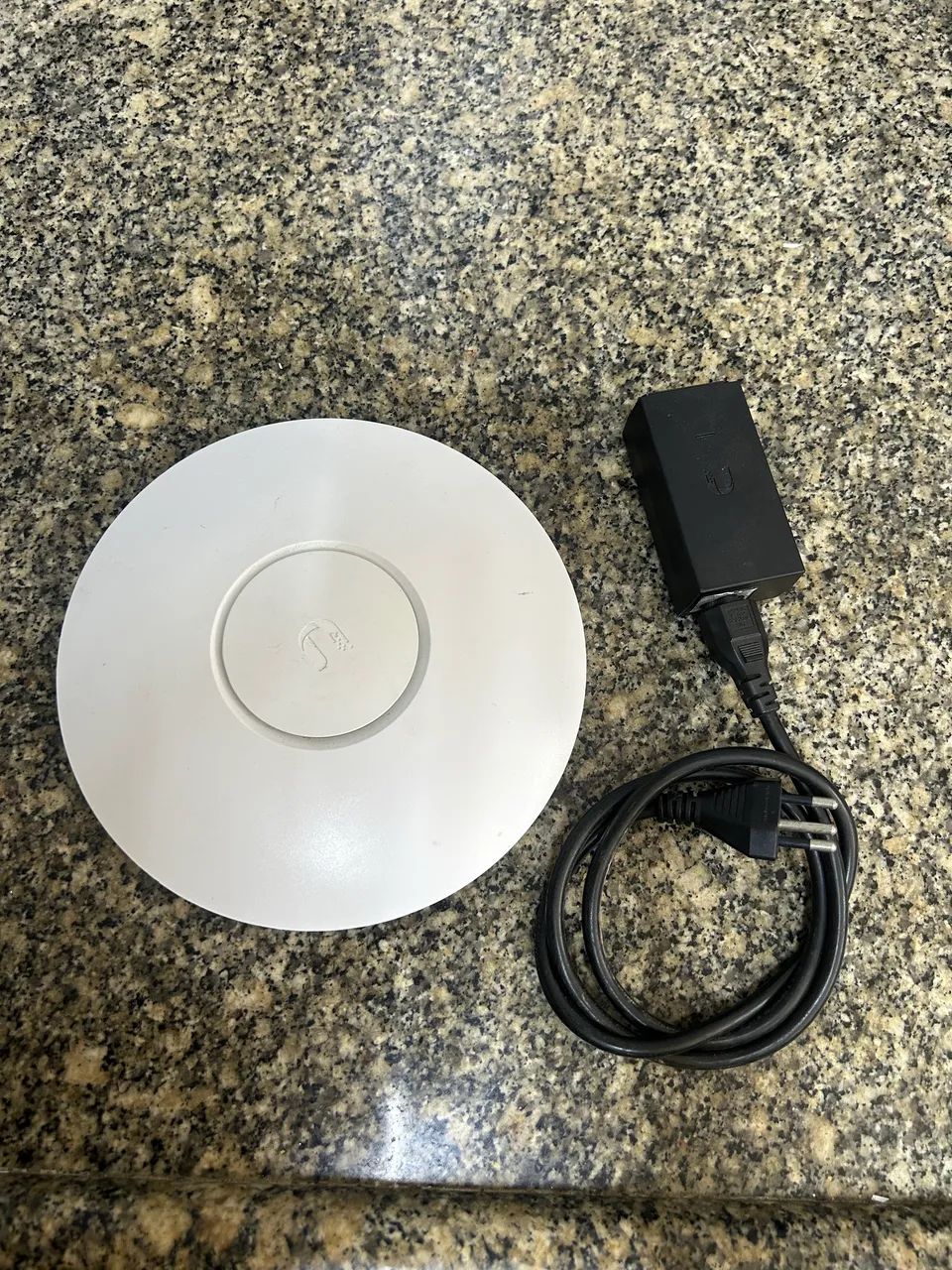 Repetidor de Sinal Wifi Unifi - Foto 2