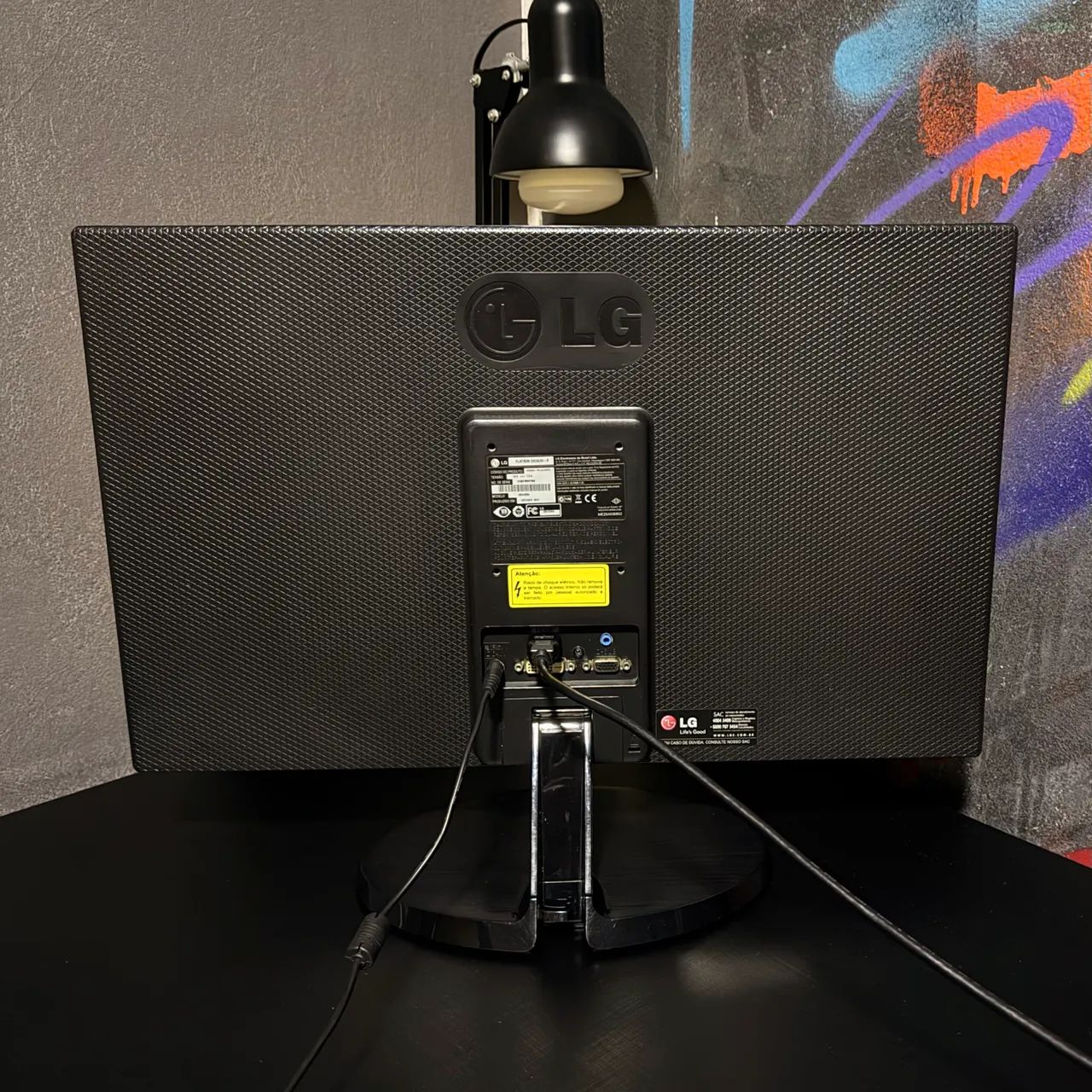 Monitor LG 23? Flatron 23EA53V-P - Foto 2