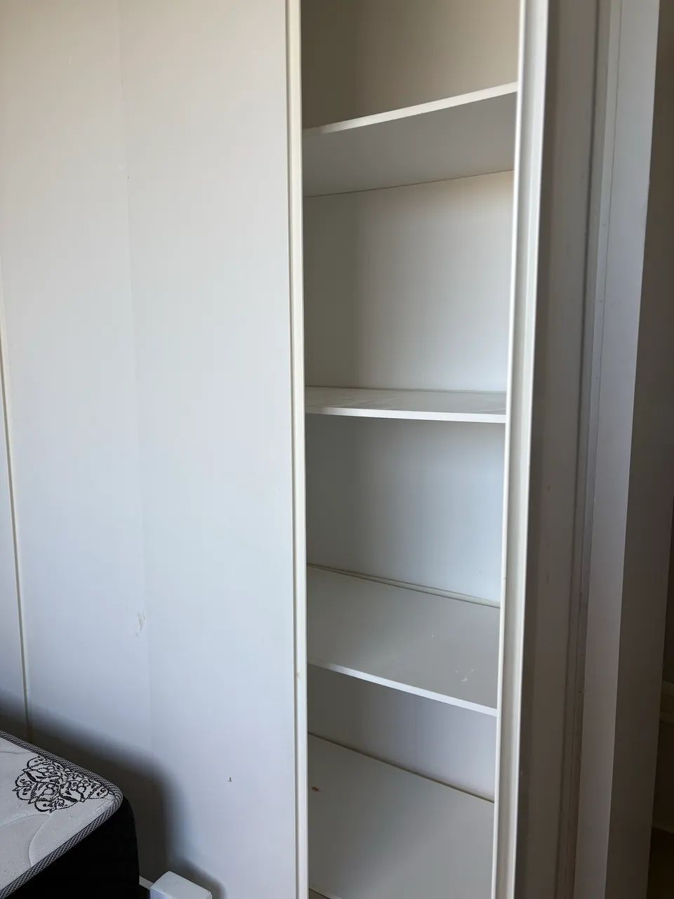 Guarda-roupa branco  - Foto 2