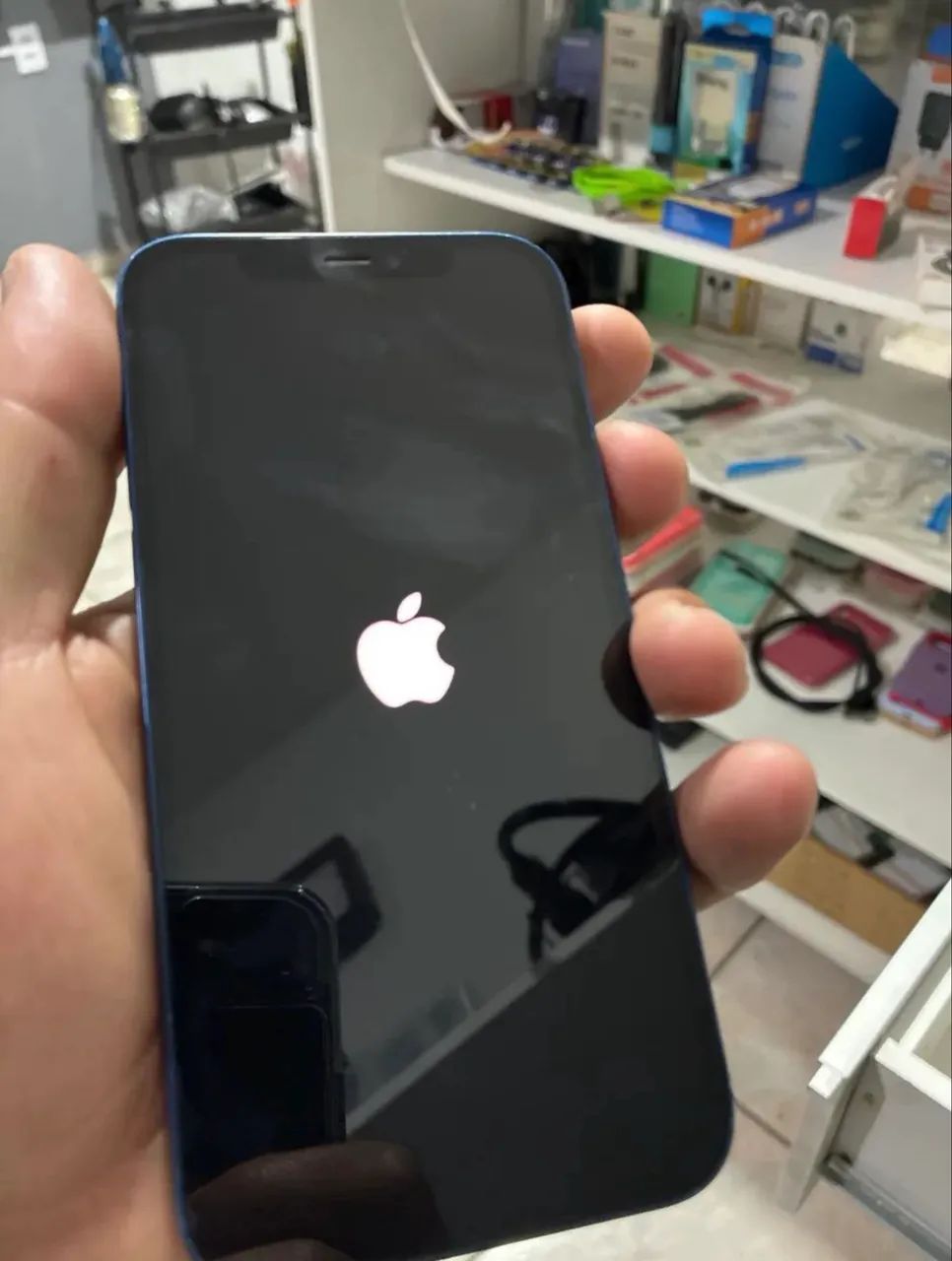 iPhone 12 azul 64 - Foto 2