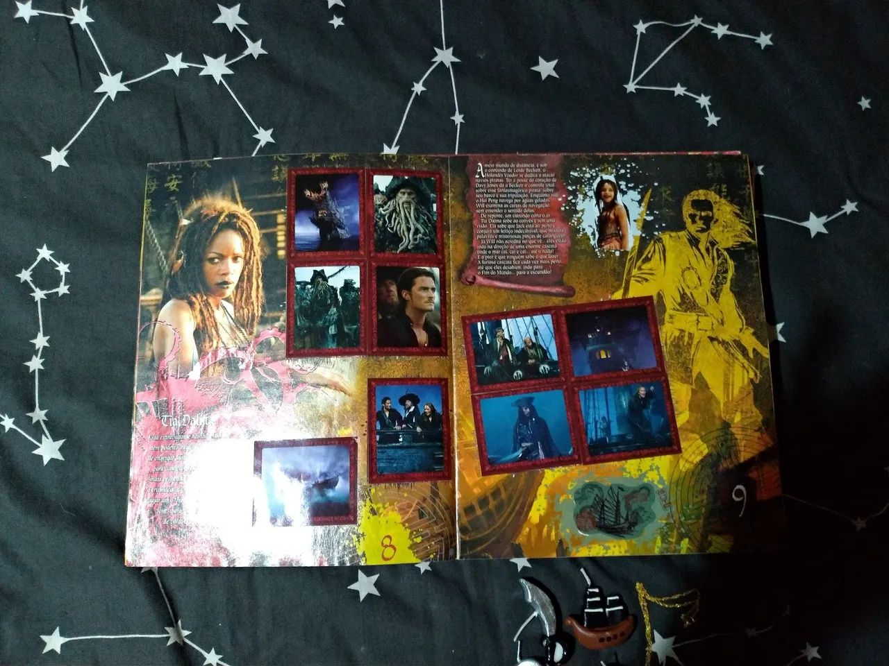 Album de figurinhas Piratas do Caribe completo