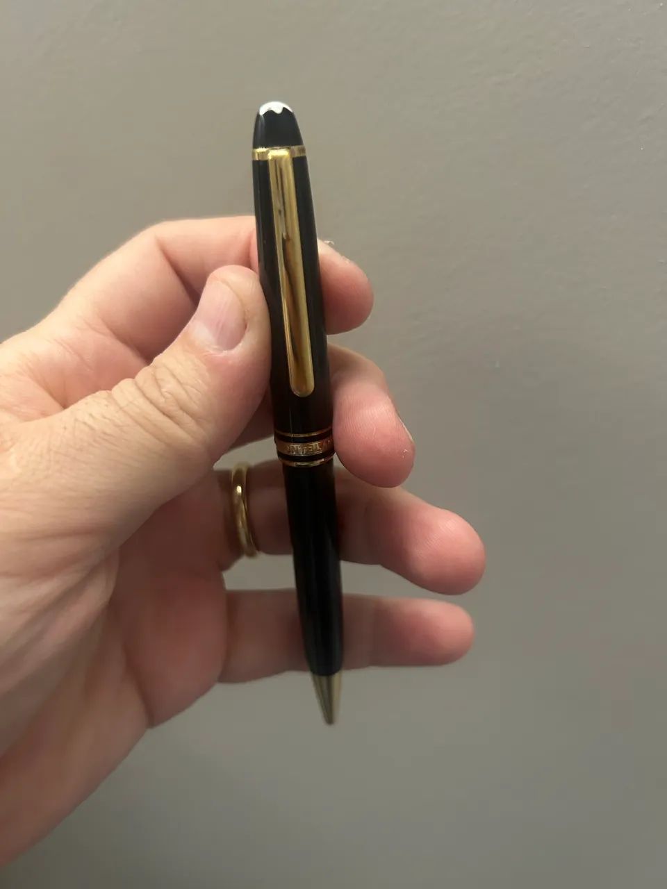 Vendo caneta mont blanc