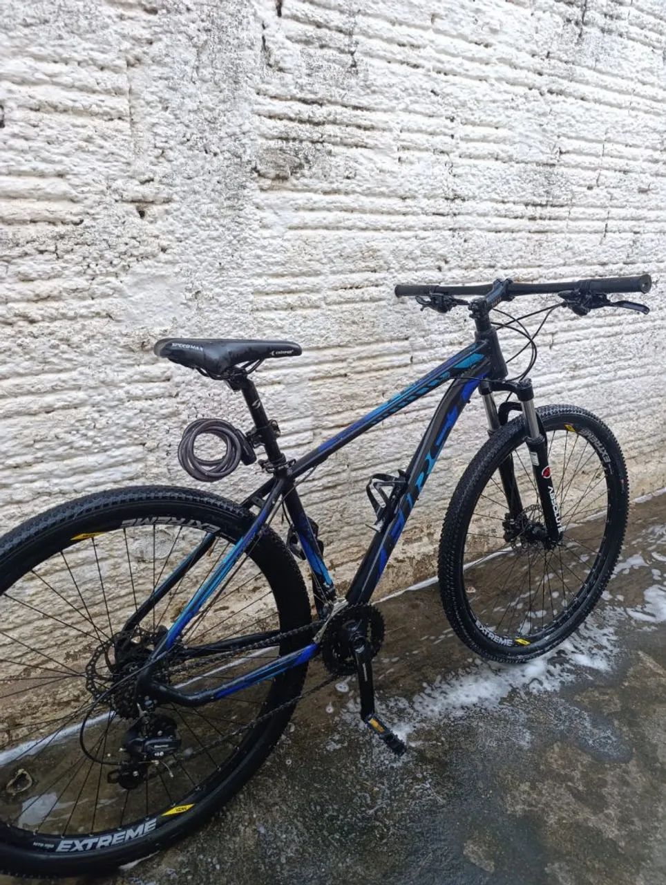 Bicicleta Aro 29", quadro First, semi nova! 