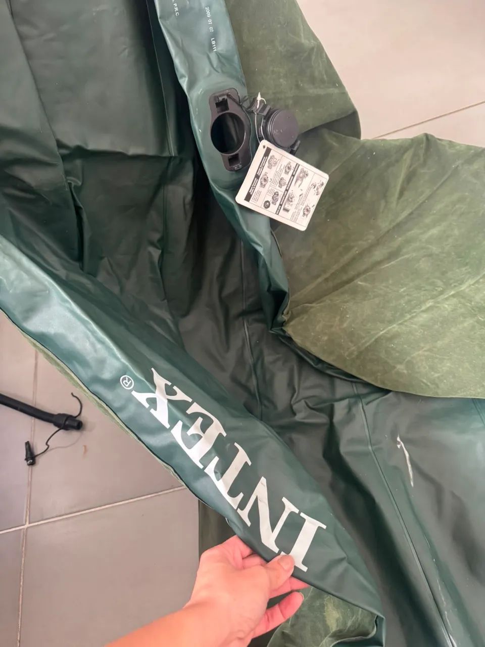 Colchão inflável + bomba de enchimento  - Foto 3