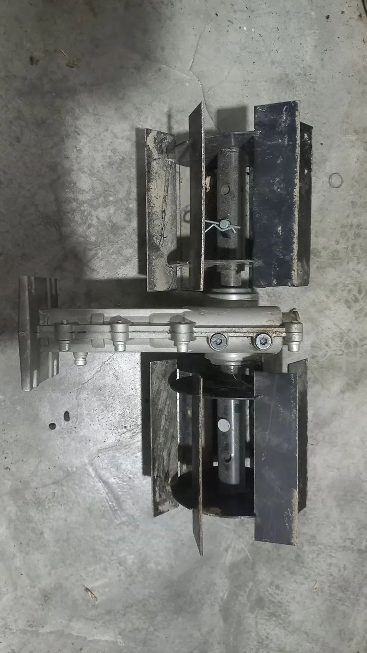 Enxada rotativa