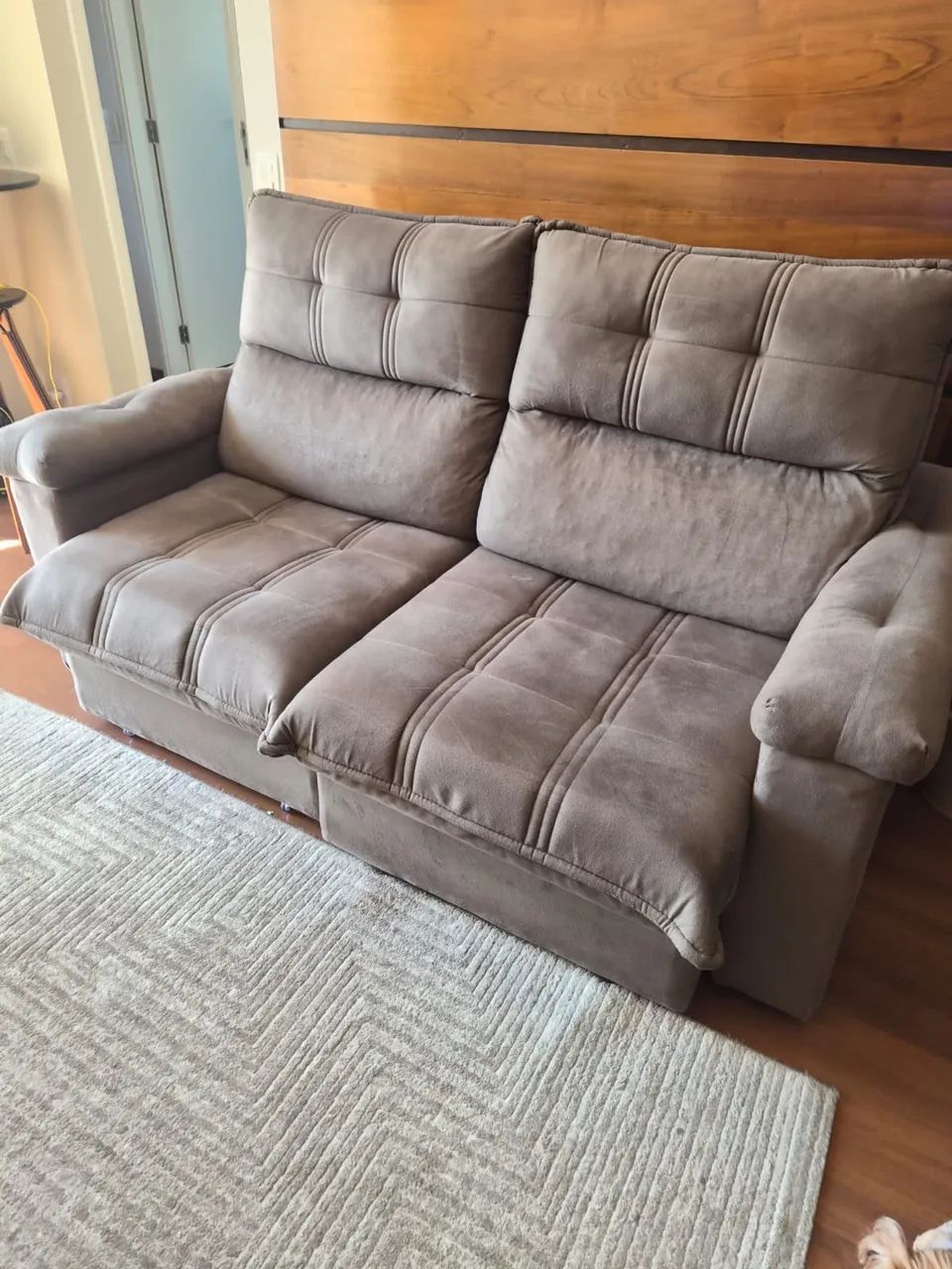 Sofa retratil semi novo - excelente - Foto 2