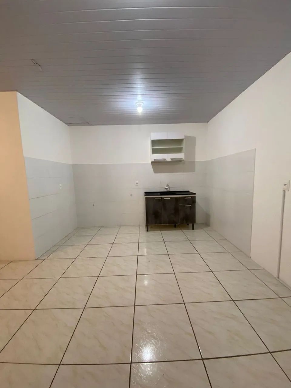 Apto com suíte e sacada amplo - Foto 5