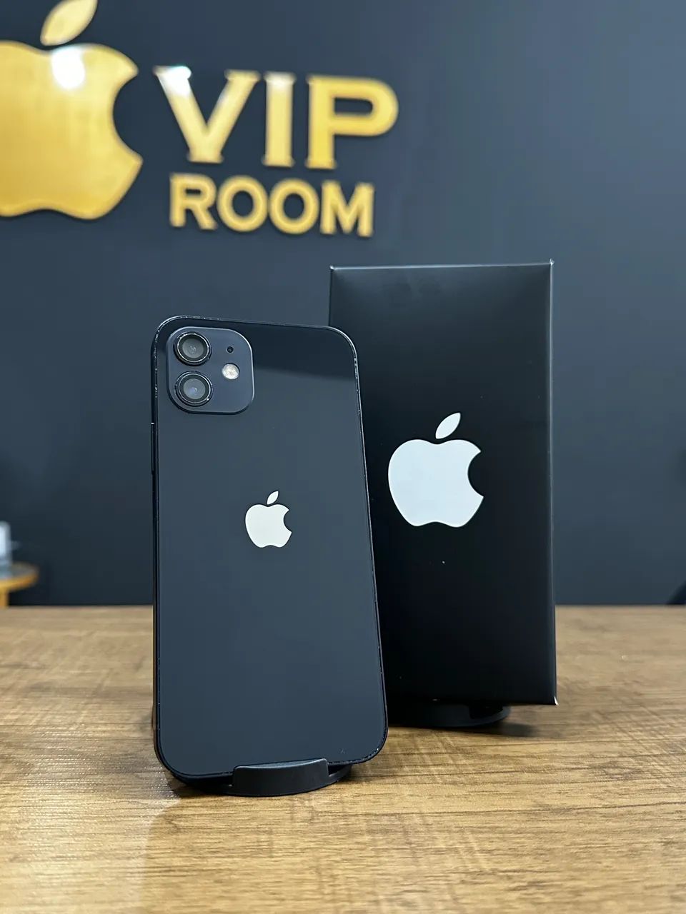 iPhone 12 64gb preto semi novo perfeito funcionamento  - Foto 2
