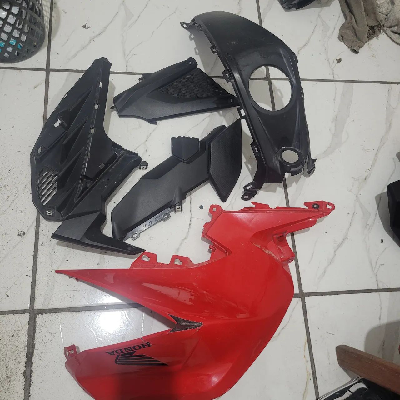 Peças cb 300f