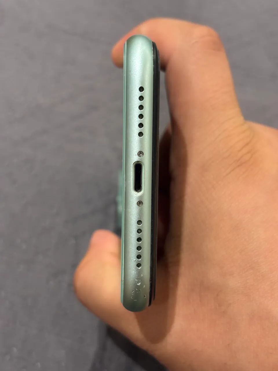 iPhone 11 verde 