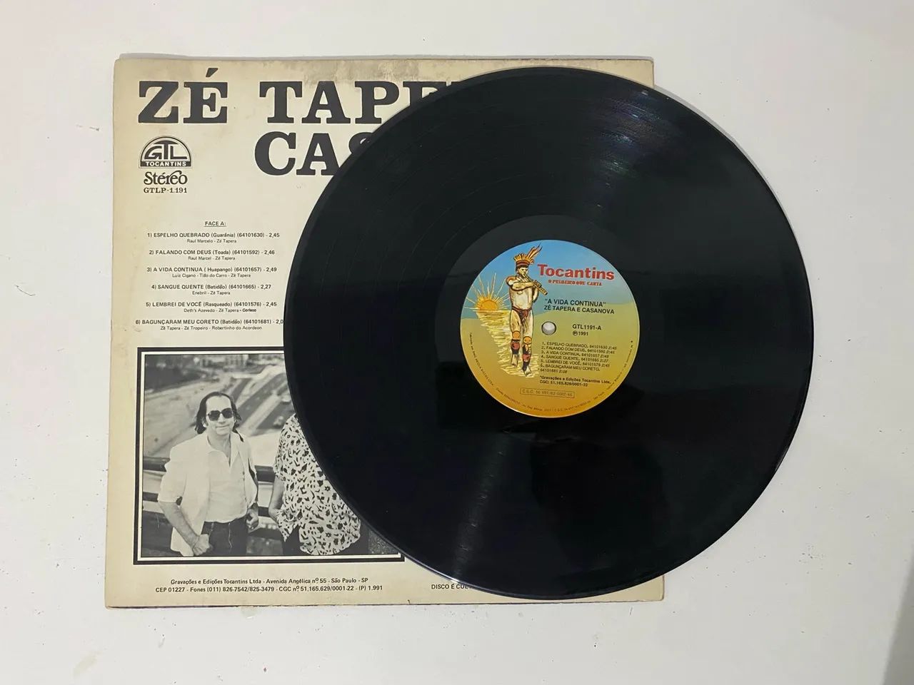 Disco de Vinil LP Zé Tapera e Casanova - A vida continua 1991 - Foto 3