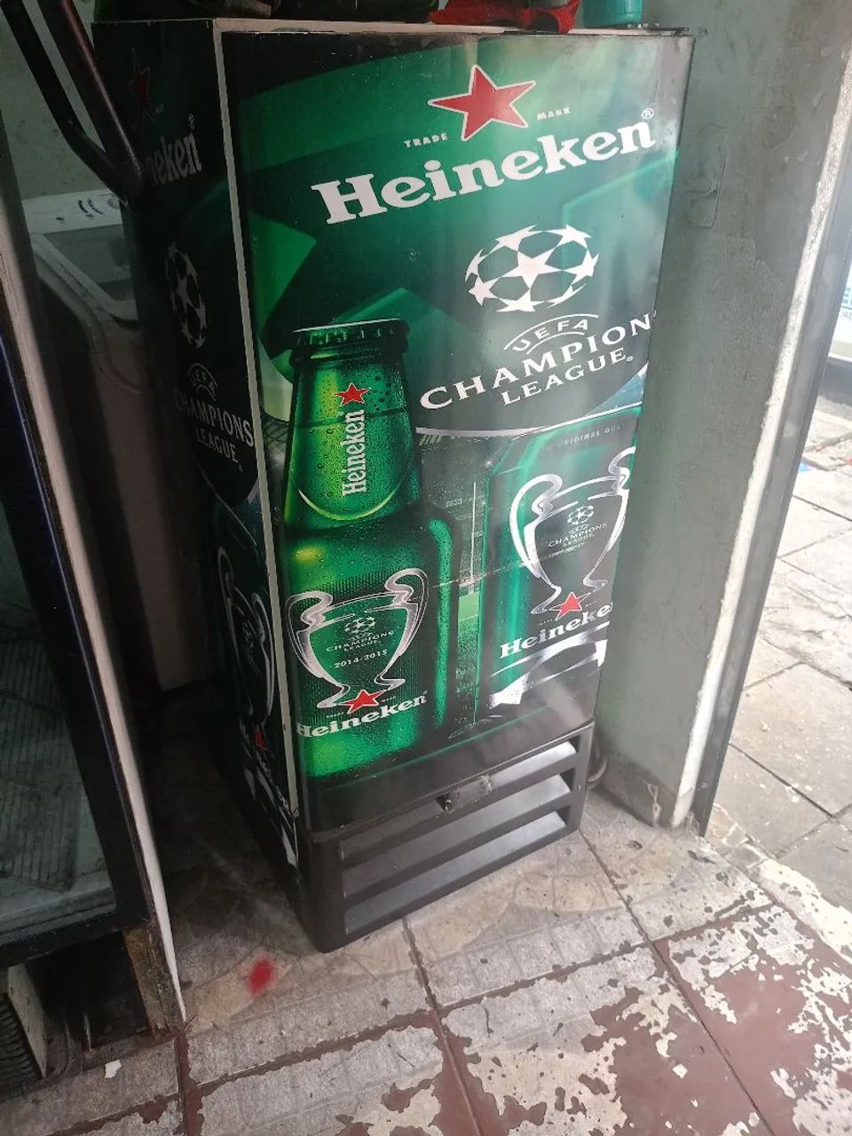 Cervejeira 220v funcionando perfeitamente 