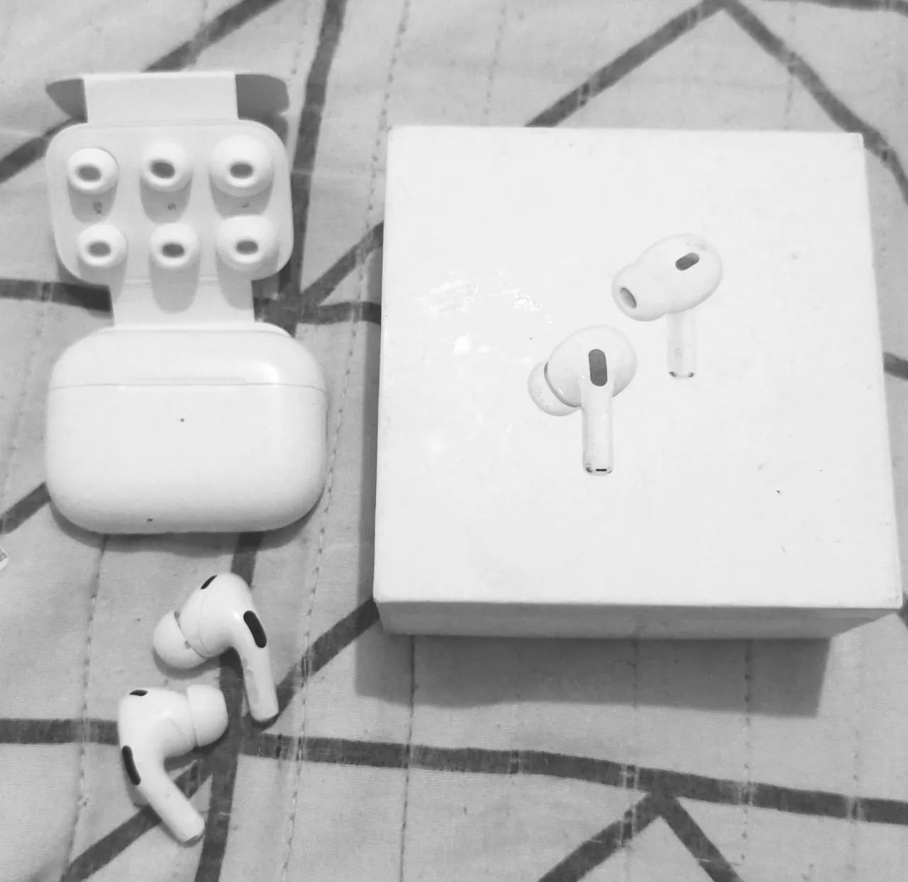 AirPods Pro g 2 800 - Acessórios de Celular - Pero Vaz, Salvador