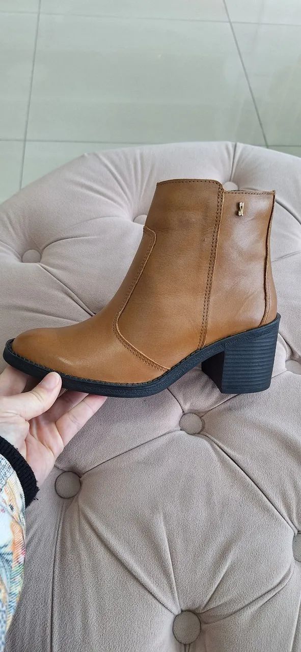 Bota Santa Lolla 34 NOVA