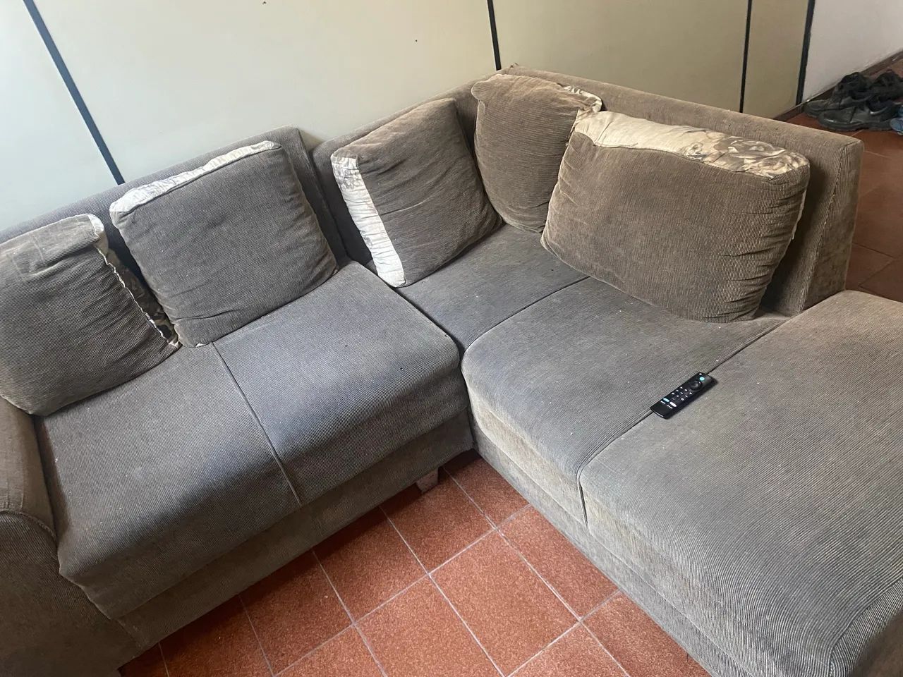 !!DOAÇÃO SOFÁ EM L !! - Foto 3