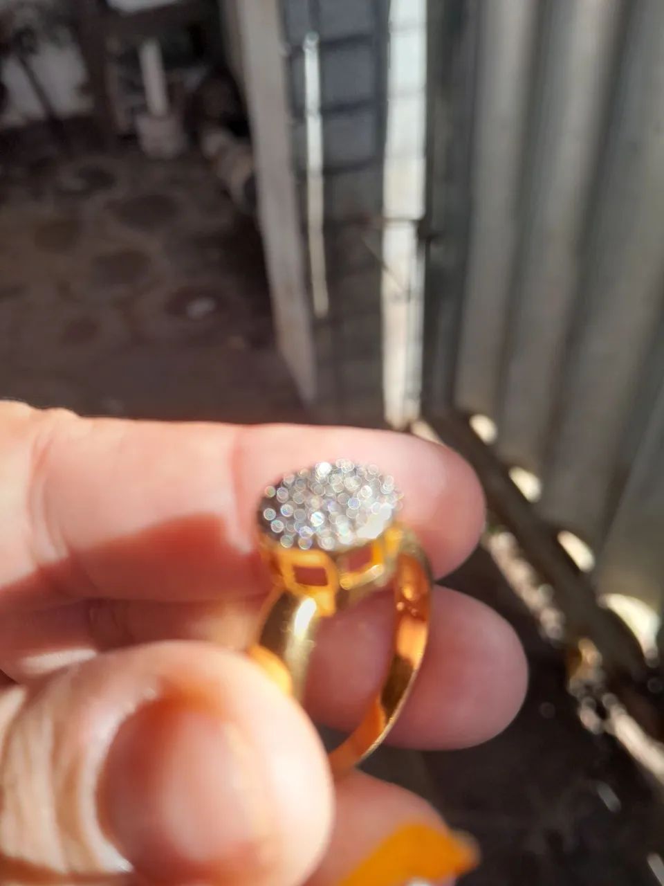Anel banhado a ouro com pedra  zirconia marca ks joias - Foto 2