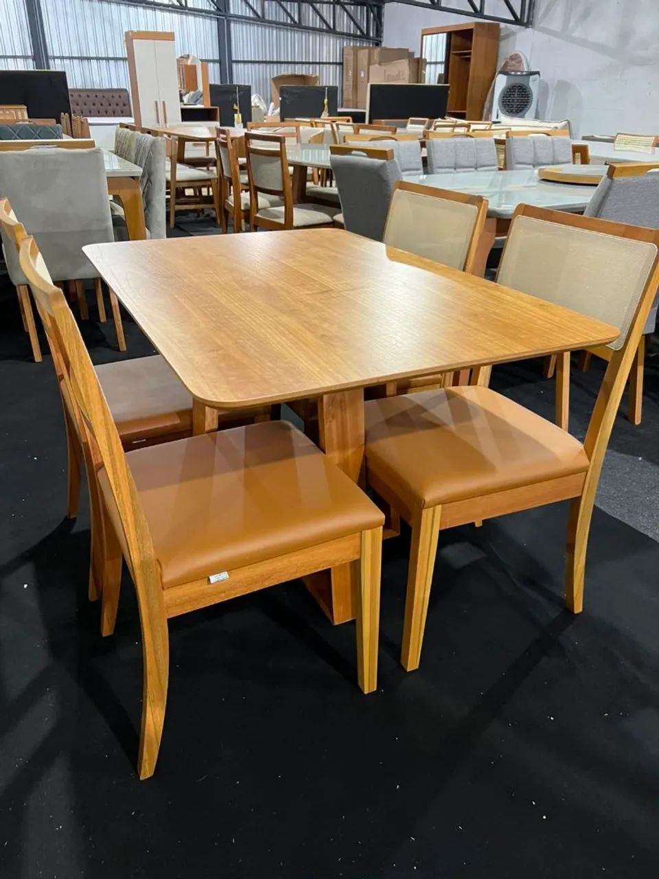 Mesa de Jantar com 4 cadeiras  - Foto 2