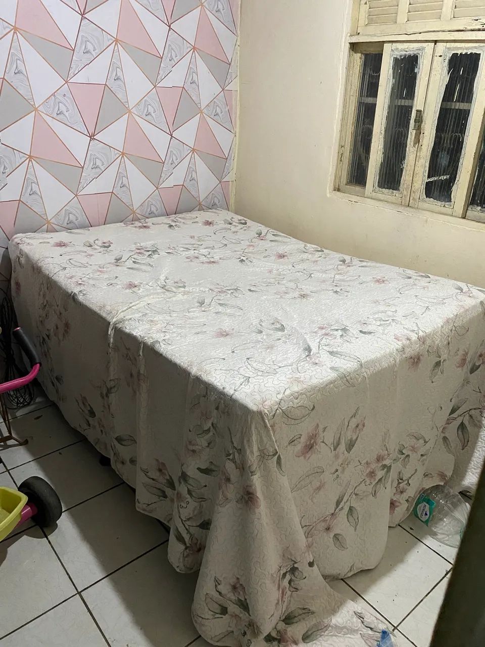 Cama box + colchão completo 