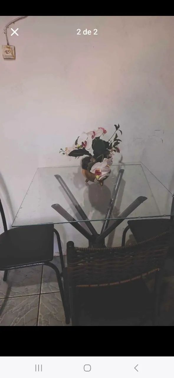 Vendo mesa 4 cadeiras pouco tempo de uso  - Foto 2