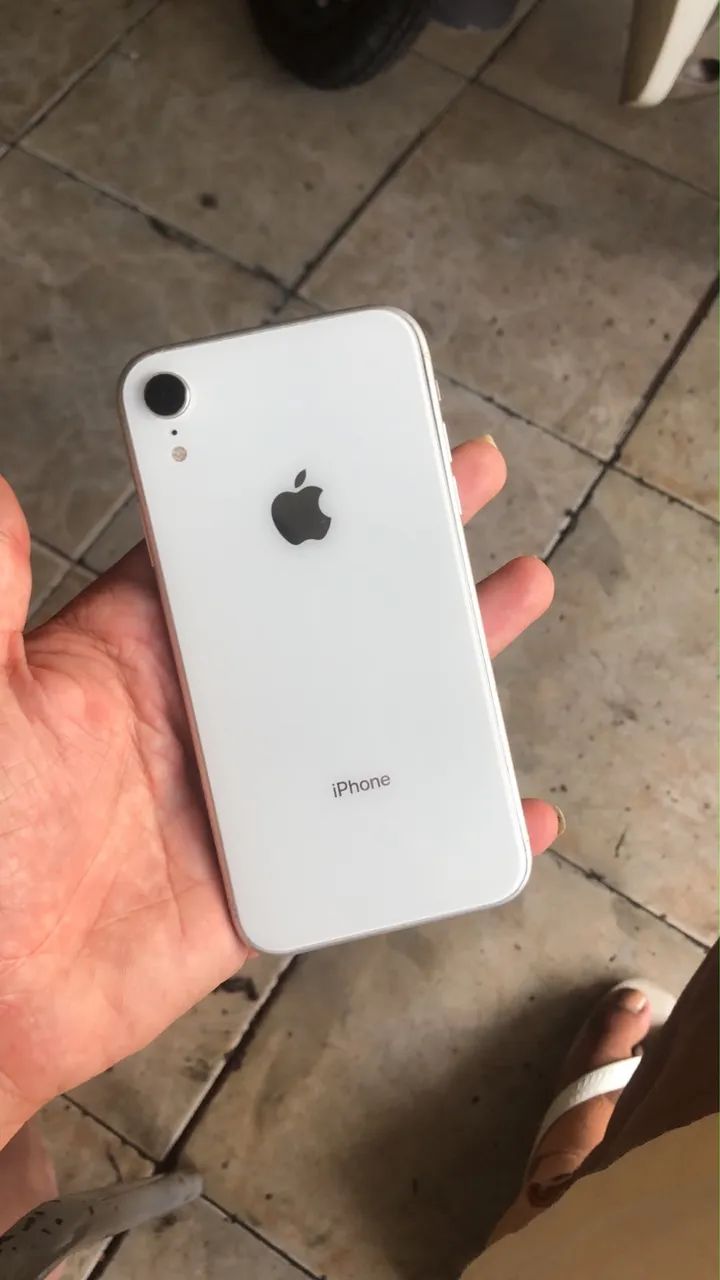 iPhone XR 
