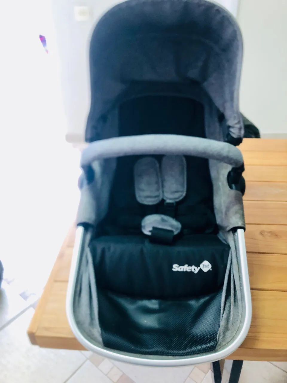 Carrinho de Bebê com Base e Bebê Conforto Safety 1st - Foto 5