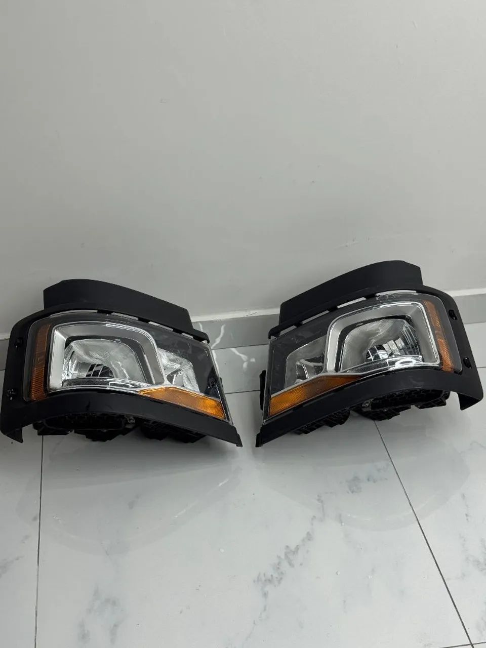 Farol Scania NTG original 2019 a 2023 - Foto 4