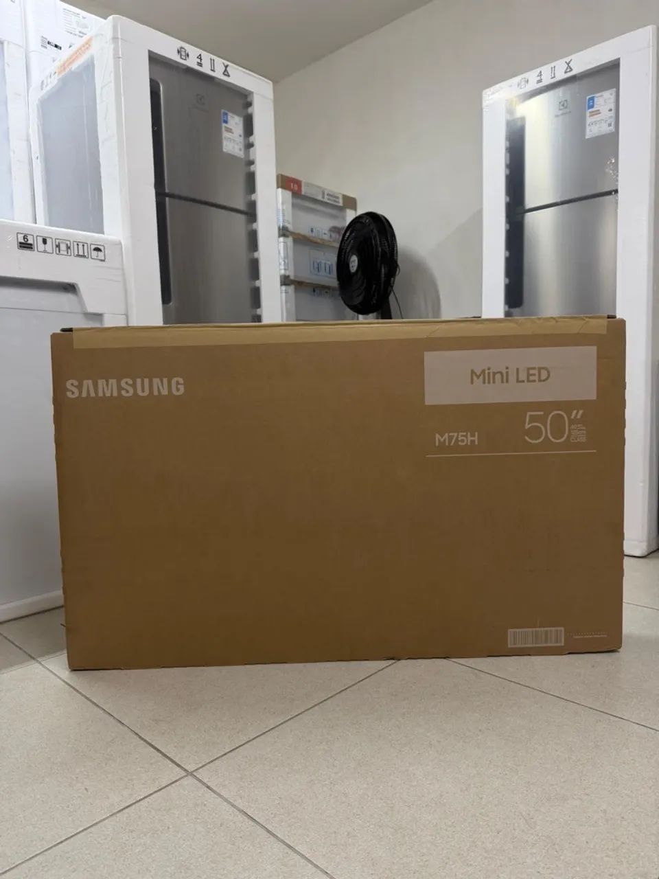 Smart TV 50 polegadas Samsung 4K UHD Mini LED M75H nova