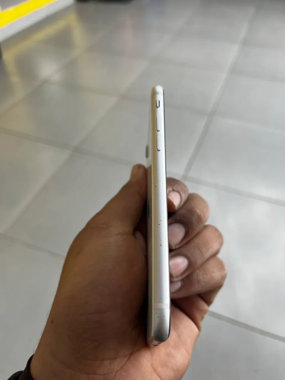 iPhone SE Geração 2 - Foto 4