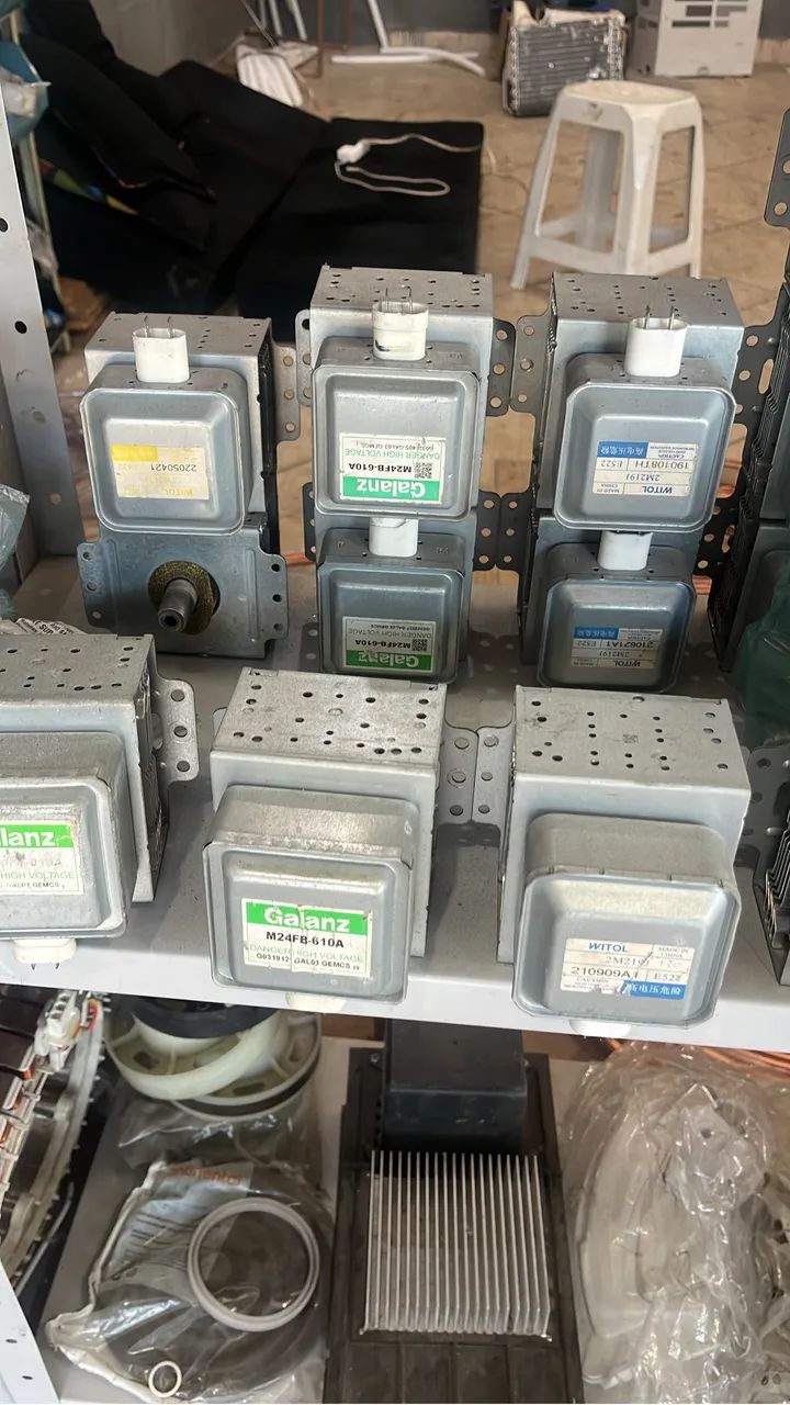 Magnetrons de microondas 