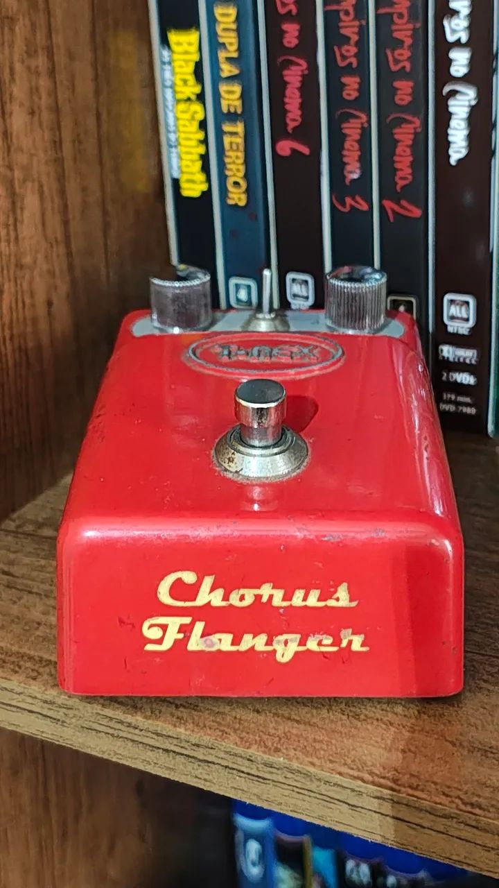 T-Rex ToneBug Chorus Flanger エフェクター　コーラス Pedal T-Rex Tonebug Chorus & Flanger - Qualidade Dinamarquesa 2 em