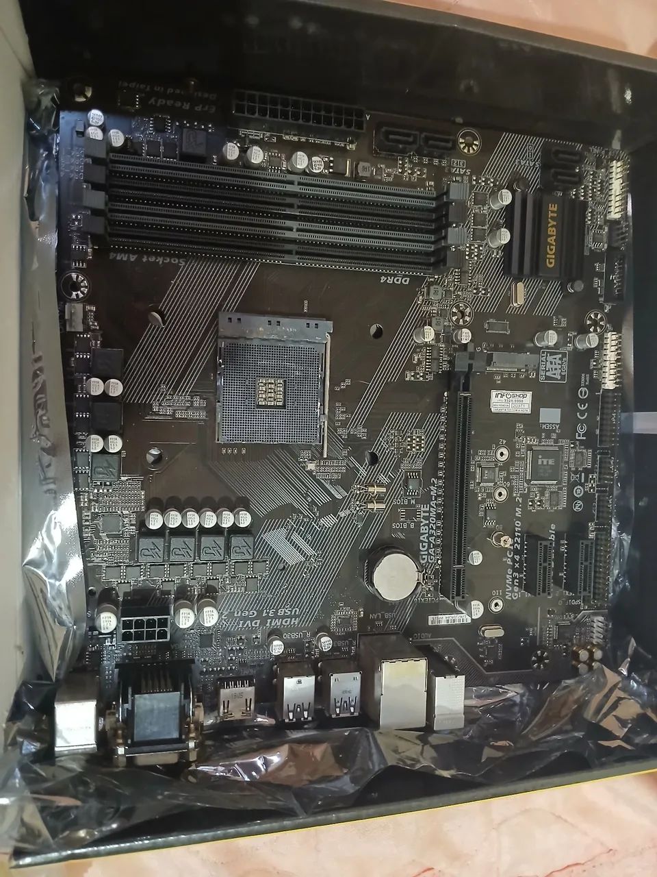 Placa mãe gigabyte a320ma - m.2 - Foto 2