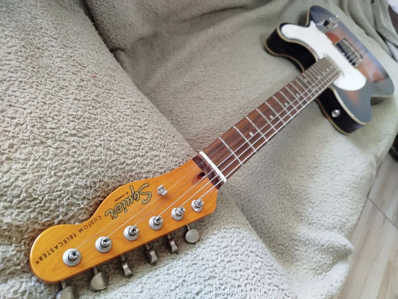 Squier Classic Vibe 60s By Fender Telecaster Custom - Instrumentos
