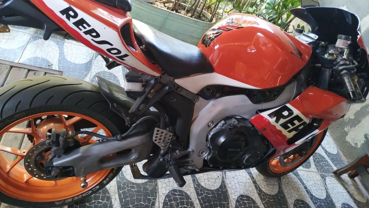 Cbr1000 RR  - Foto 2